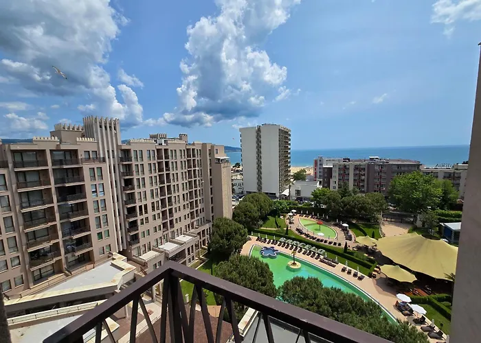 Royal Beach Private Apartments